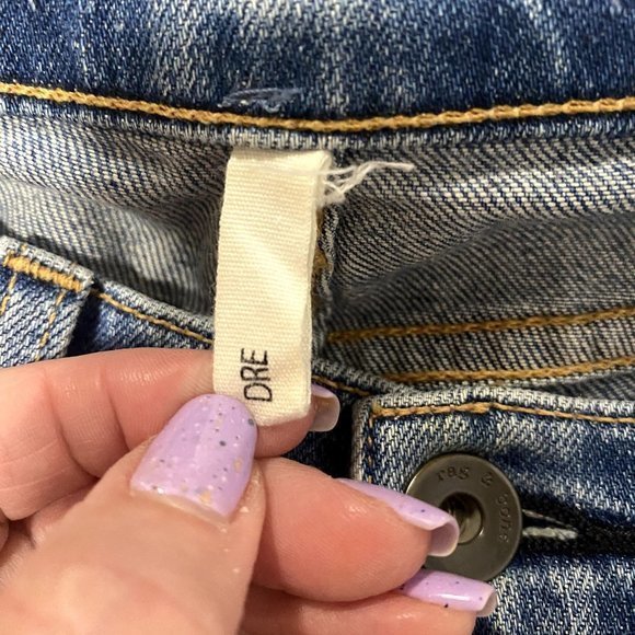 Rag & Bone Dre Distressed Ankle Slim Boyfriend Jeans in Atwater Size 26 - Picture 4 of 10